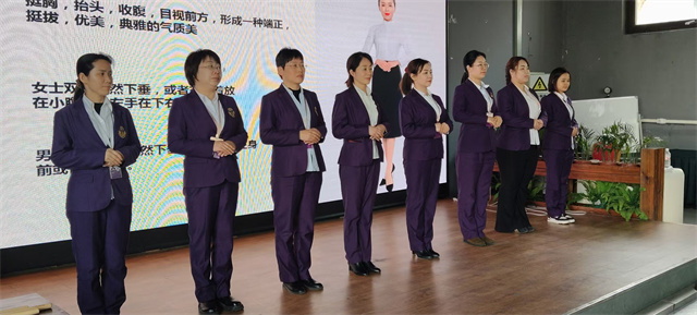  以礼润心，赋能成长||东北科技开展师生礼仪专项培训 